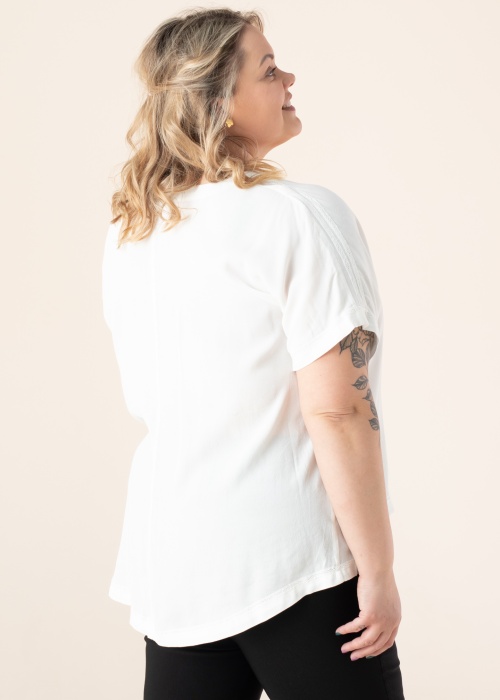 Vila Evoked pluus Mesian