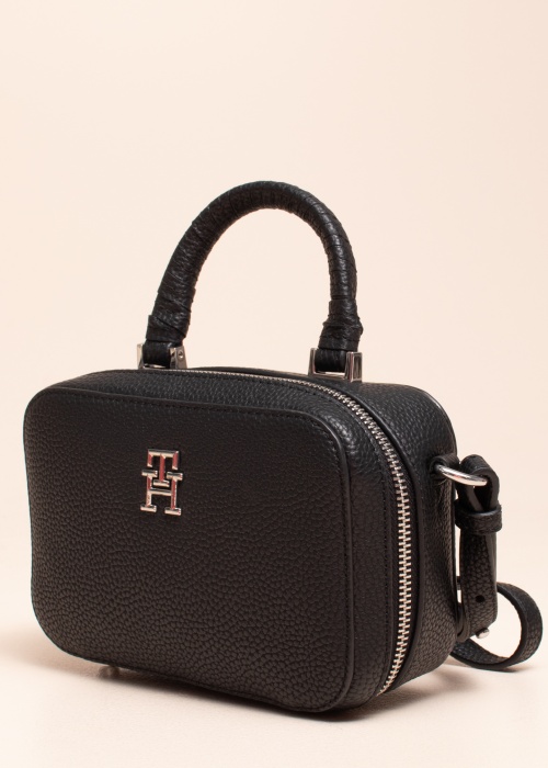 Tommy Hilfiger käekott Emblem