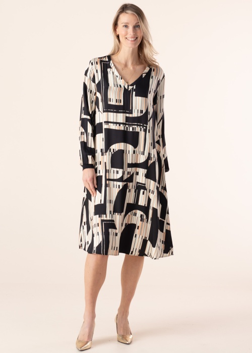 Платье Bugatti