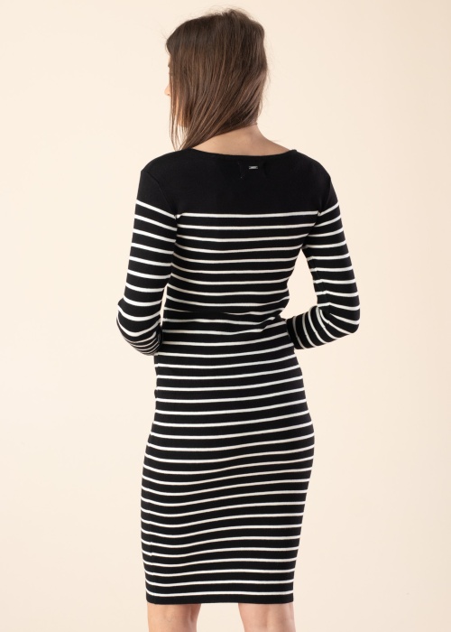 Diverse kleit Trafiko