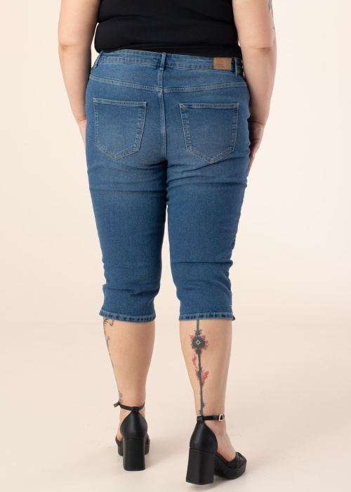 Штаны до колена June Vero Moda Curve