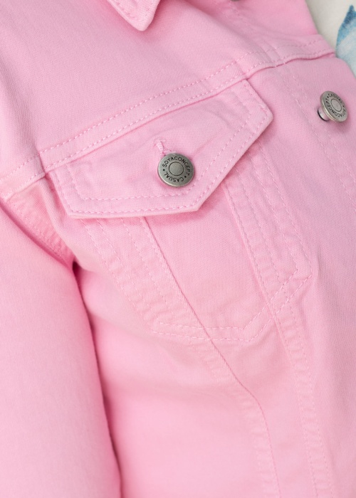 Soyaconcept teksatagi Erna 2