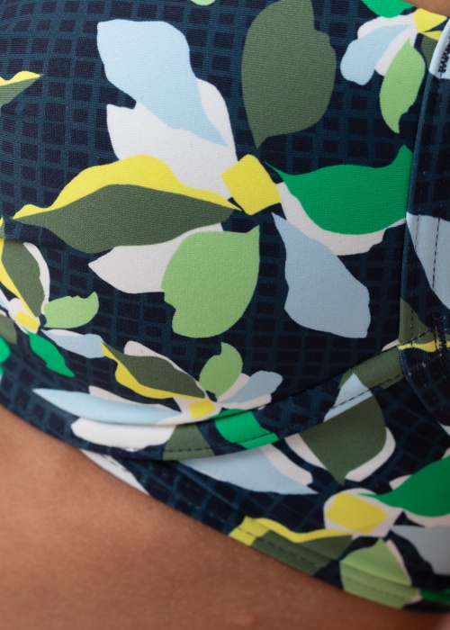 Esprit bikiinirinnahoidja