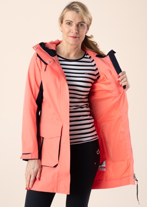 Весенне-осенняя парка Ainola Luhta