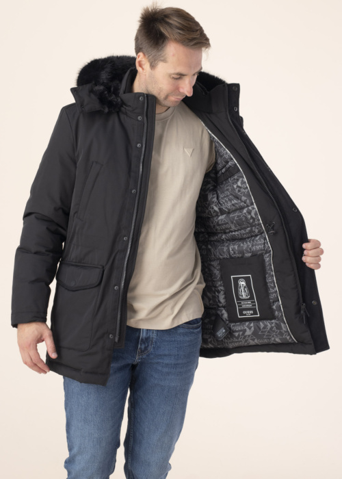 Зимняя парка Guess