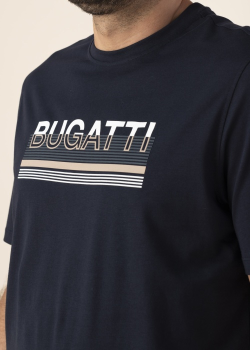 Футболка Bugatti