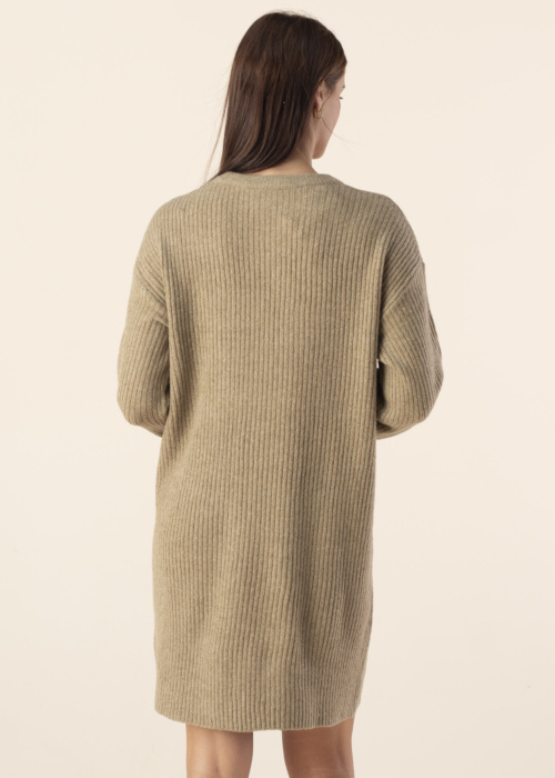 Вязаное платье Onema b.young