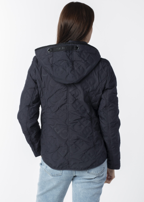 Весенне-осенняя куртка Gil Bret