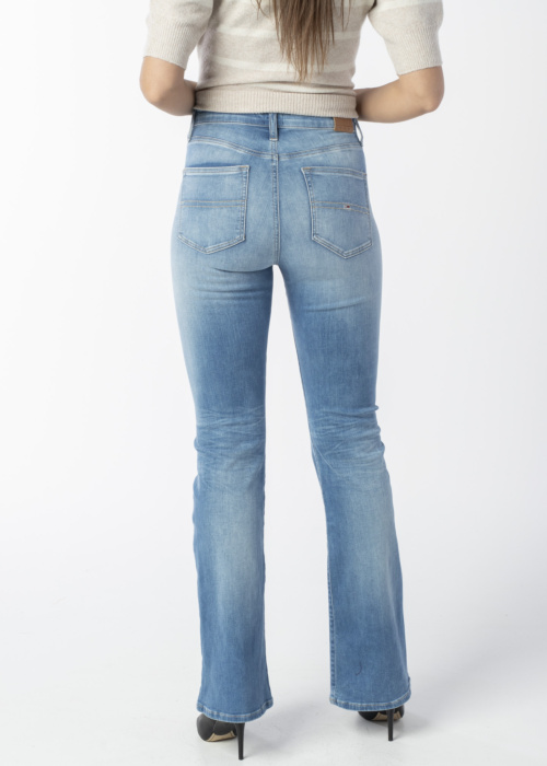 Джинсы Tommy Jeans