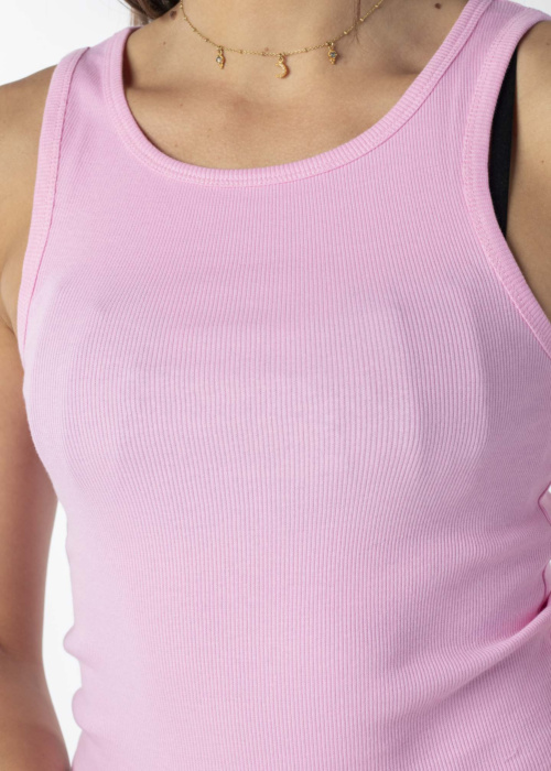 Топ Maya Noisy May