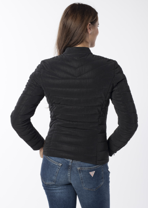 Весенне-осенняя куртка Guess