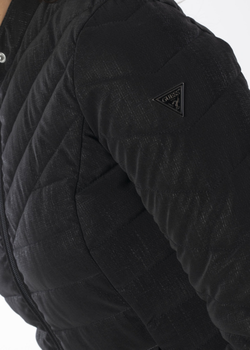 Весенне-осенняя куртка Guess