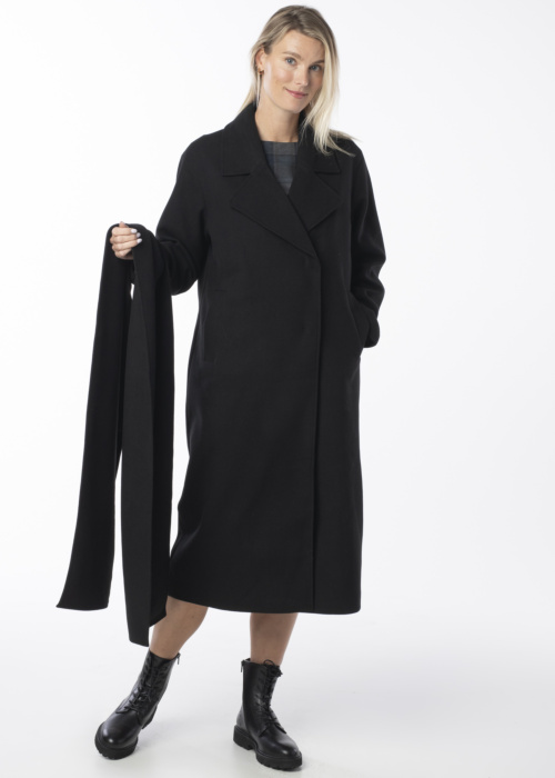 Зимнее пальто Elba Only