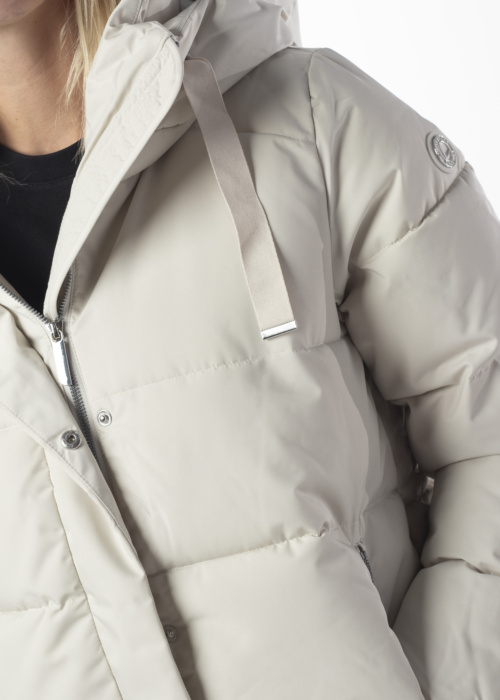 Зимняя куртка Halla Luhta