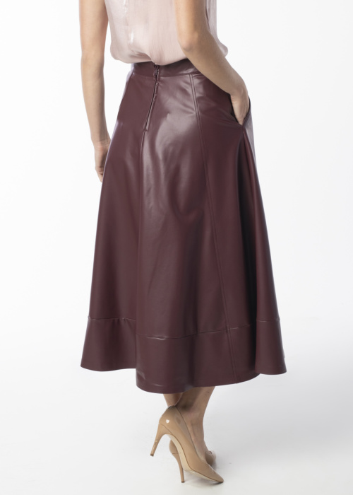 Guess seelik Delores