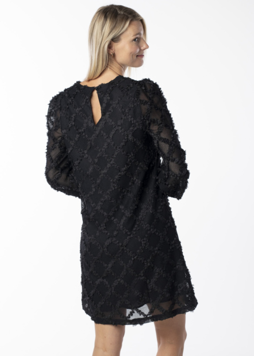 b.young kleit Himana