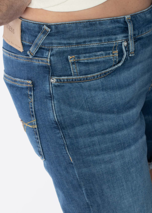 Джинсы Sonny Guess