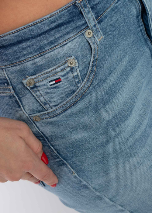 Джинсы Sylvia Tommy Jeans