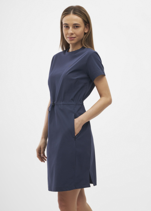 Five Seasons kleit Elvedalen