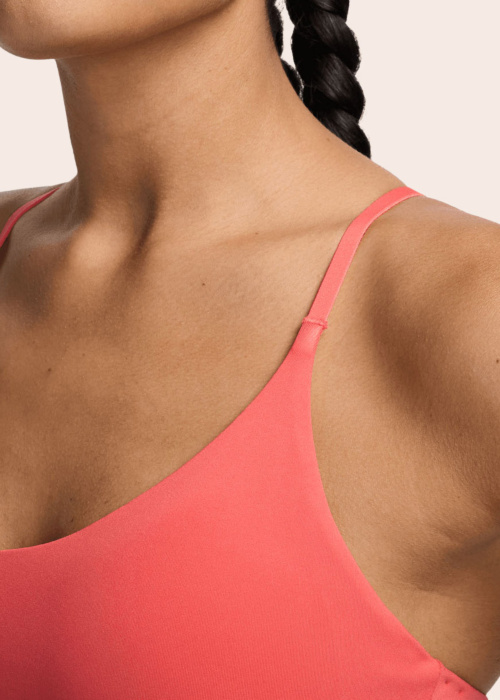 Спортивный бюстгальтер Nike