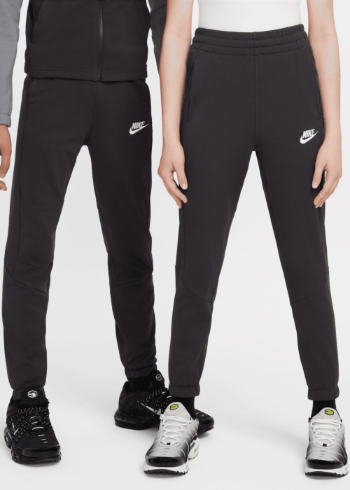 Спортивный комплект Nike