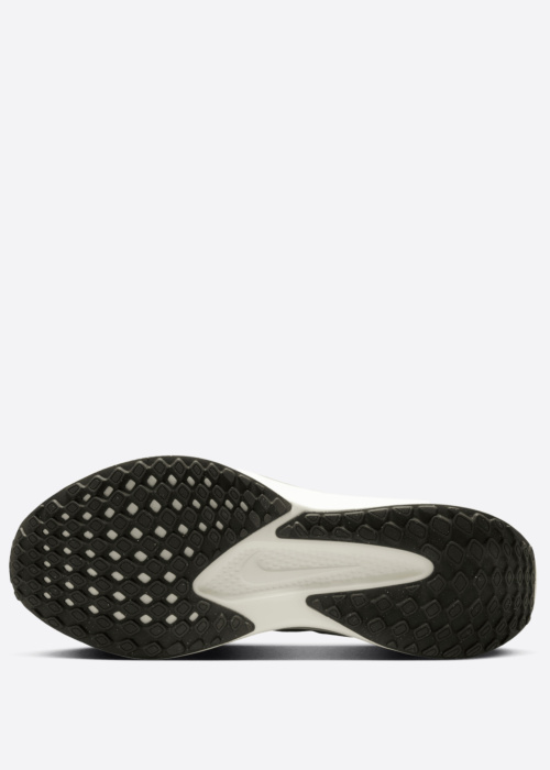 Беговые кроссовки Quest 6 Nike