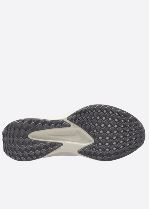 Nike jooksujalatsid Wmns Quest 6