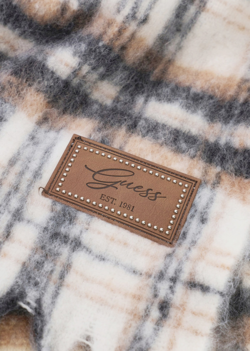 Зимний шарф Guess