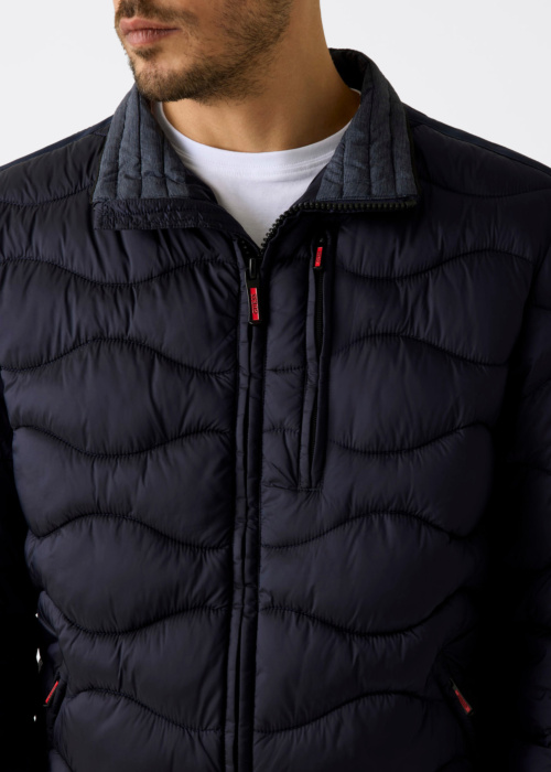 Guess kevad-sügisjope Quilted