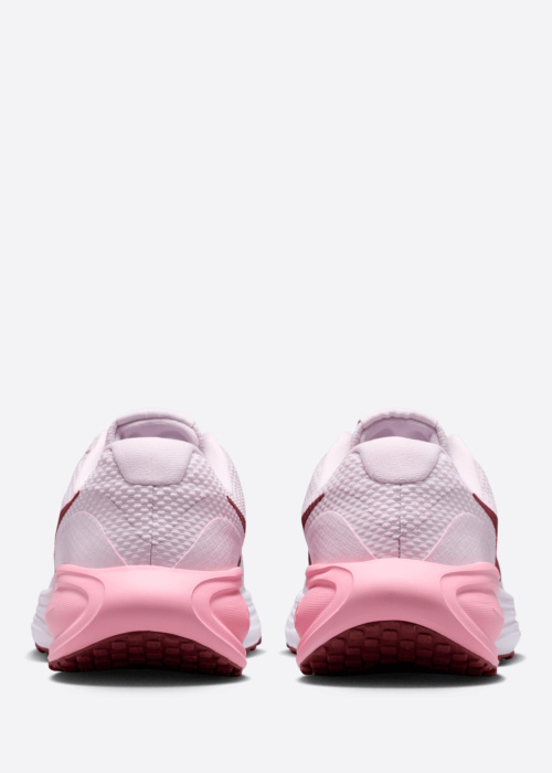 Nike jooksujalatsid Revolution 8