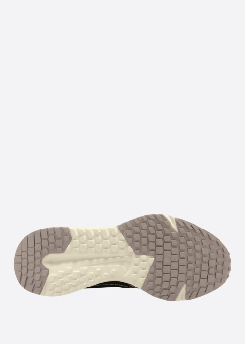 Nike jooksujalatsid Run Defy