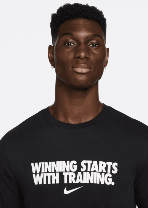 Футболка Nike