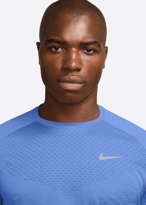 Nike T-särk Stride