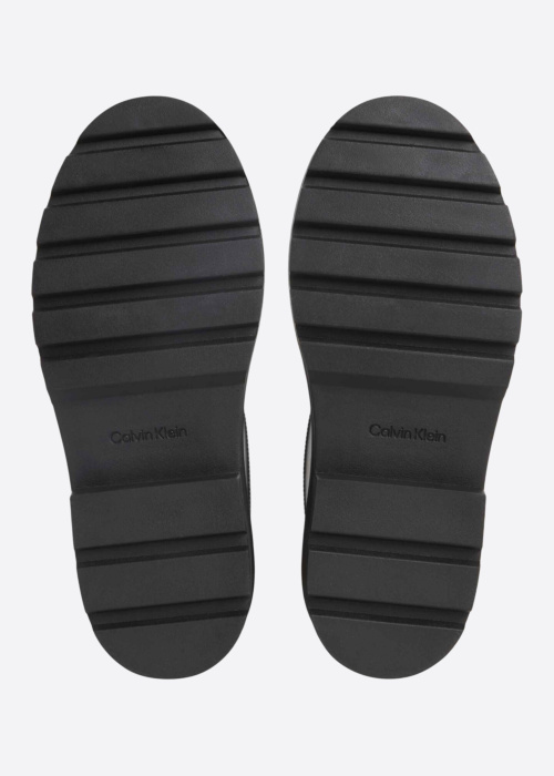 Calvin Klein kummikud