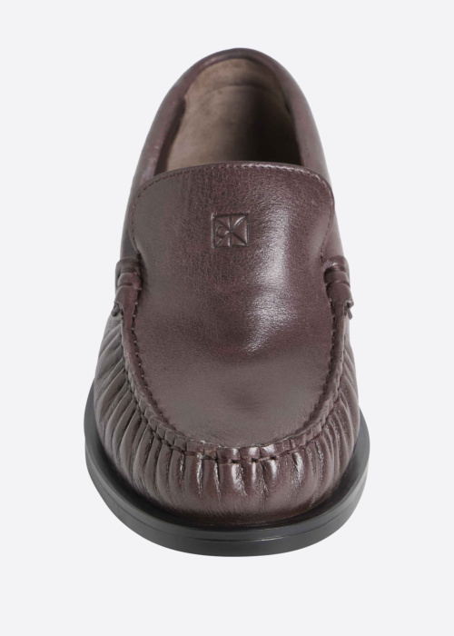 Calvin Klein loaferid