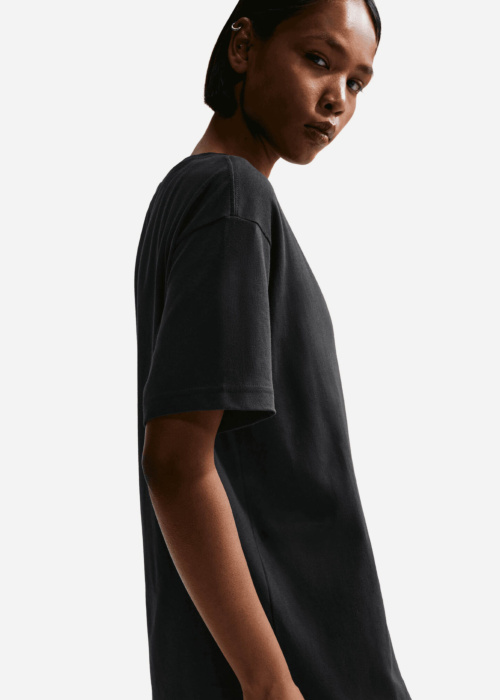 Nike T-särk Newic