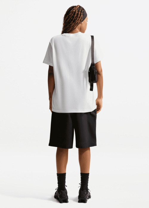 Nike T-särk Newic