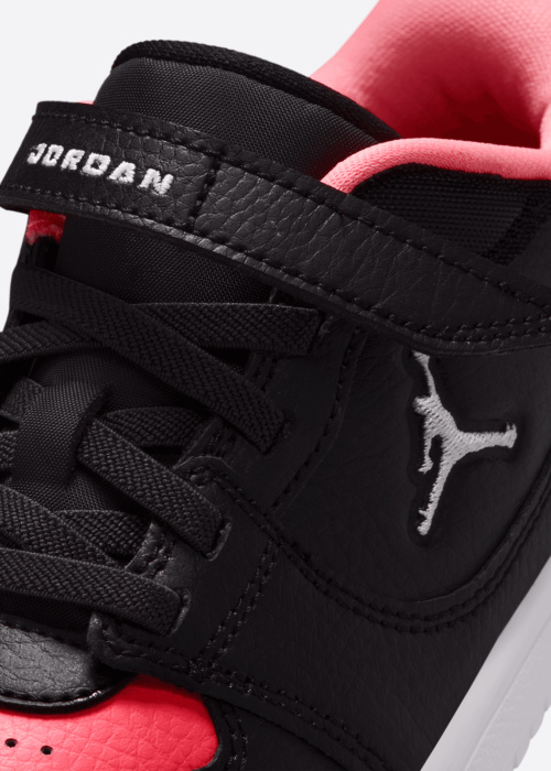 Jordan tennised Jordan Court Connect Low Bp