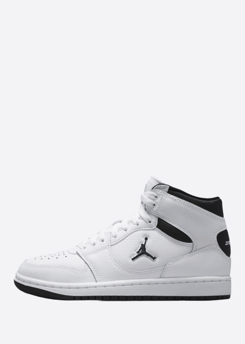 Jordan tennised Court Connect Mid Bg