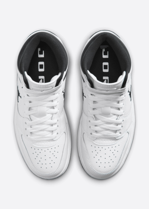 Jordan tennised Court Connect Mid Bg