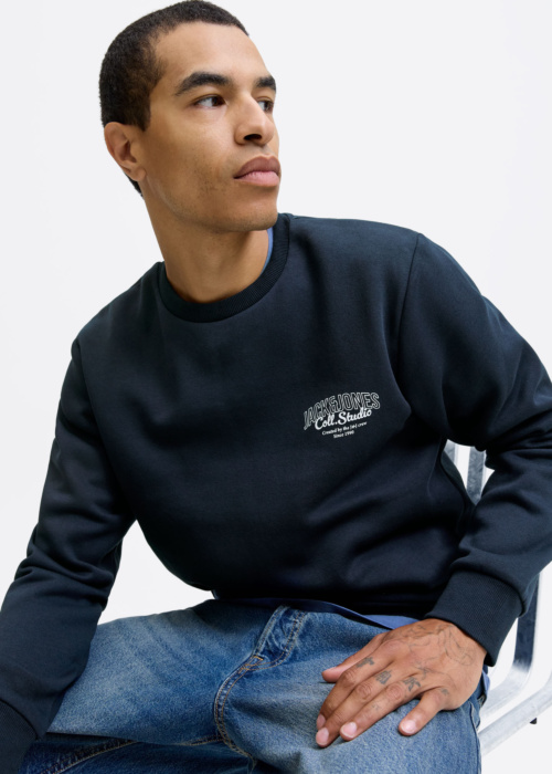 Jack & Jones pusa Makoto