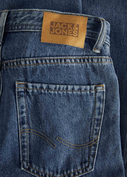 Джинсы Chris Jack & Jones