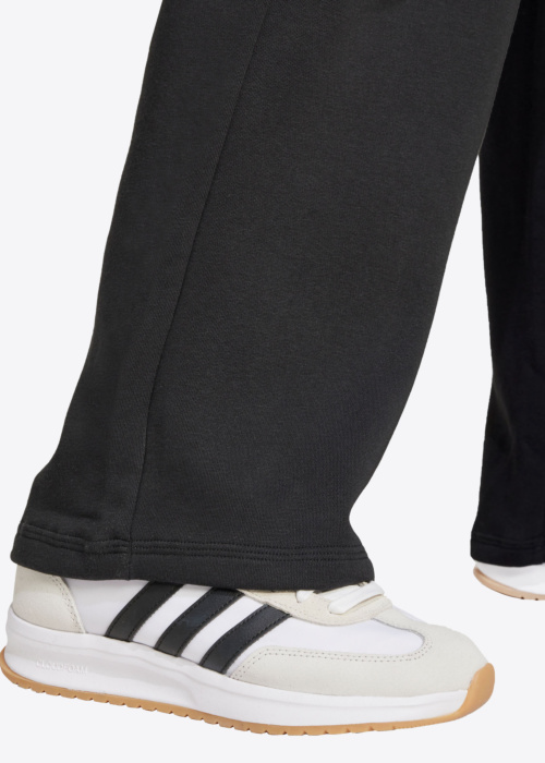 Спортивные штаны adidas