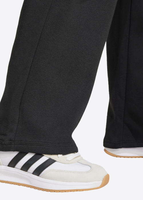 Спортивные штаны adidas
