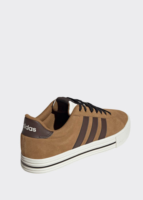 adidas tennised Daily 4.0