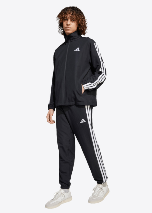 Спортивный комплект adidas