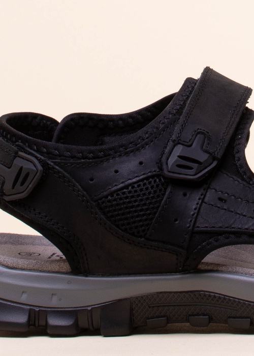 Сандалии Best Buy