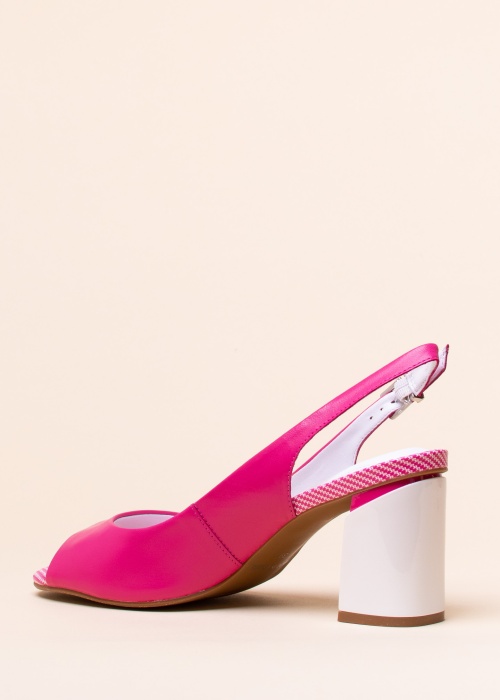 Loretta Vitale kingad