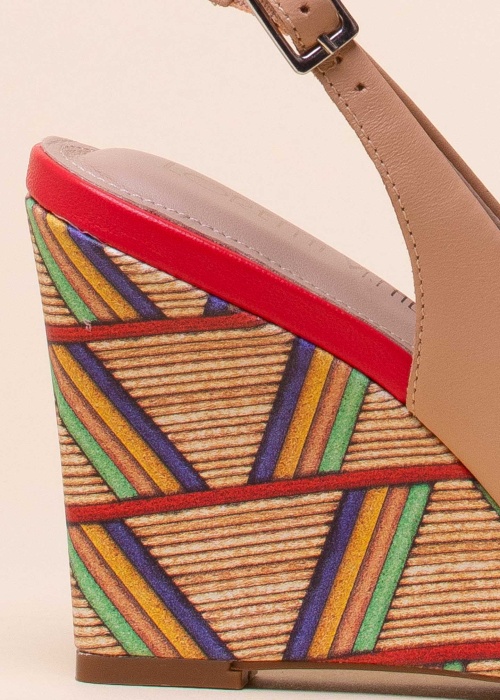 Loretta Vitale kingad