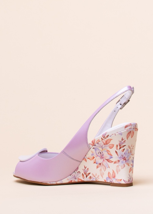 Loretta Vitale kingad